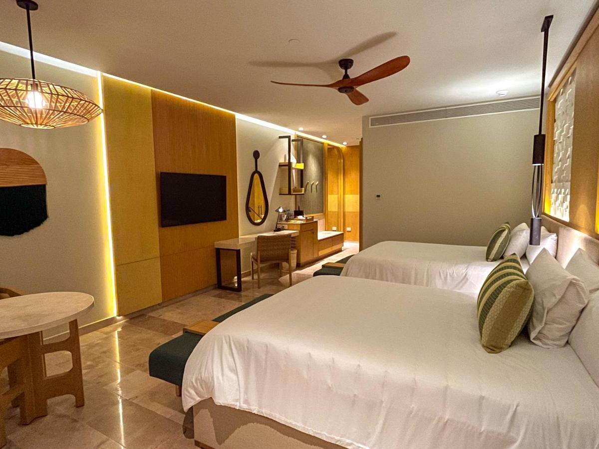 Haven Riviera Cancun (Adults Only) Alfredo V. Bonfil المظهر الخارجي الصورة Deluxe Oceanfront Room