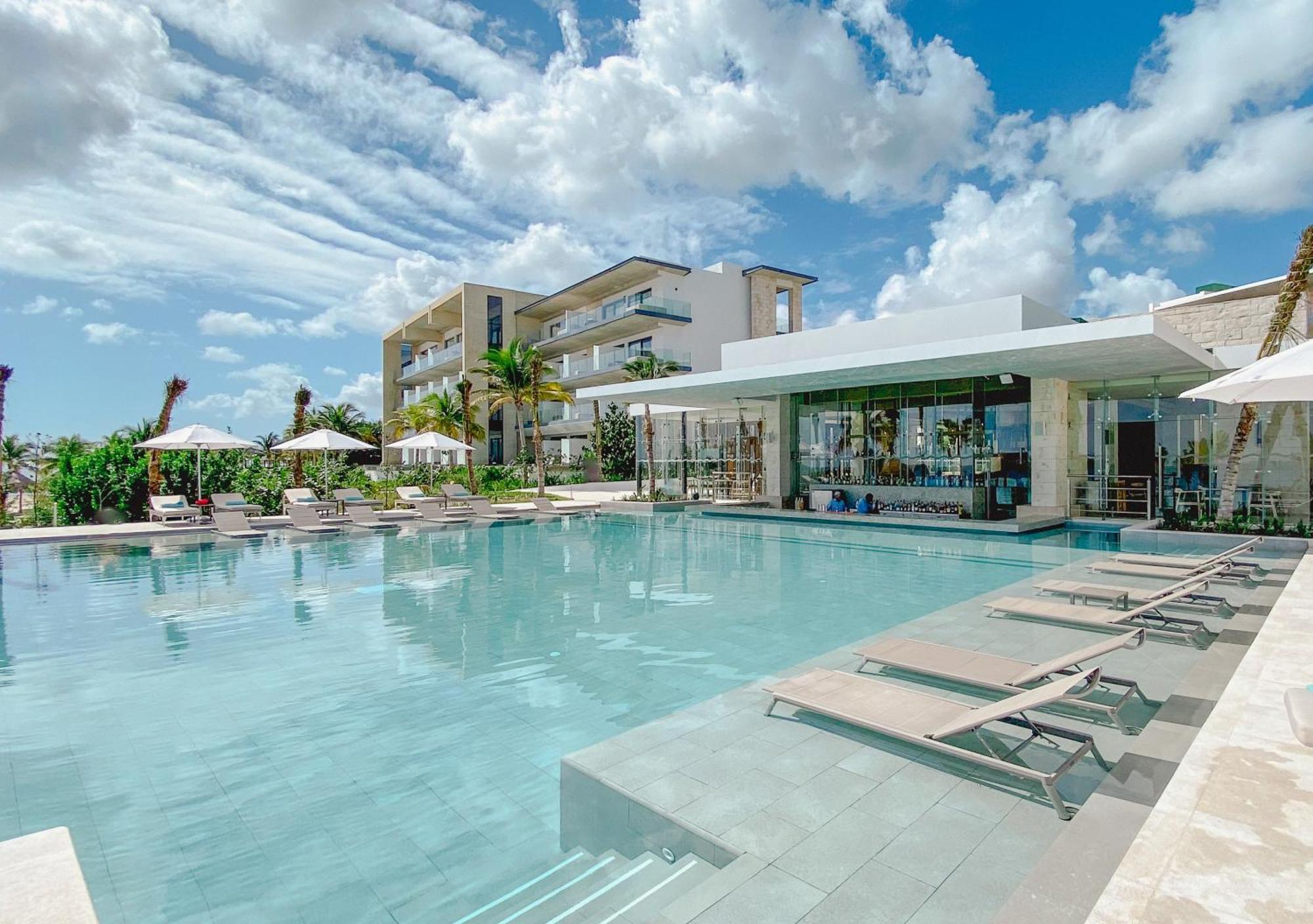 Haven Riviera Cancun (Adults Only) Alfredo V. Bonfil المظهر الخارجي الصورة The Fives Beach Hotel & Residences